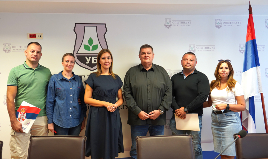 Нови дом за две избегличке породице на Убу