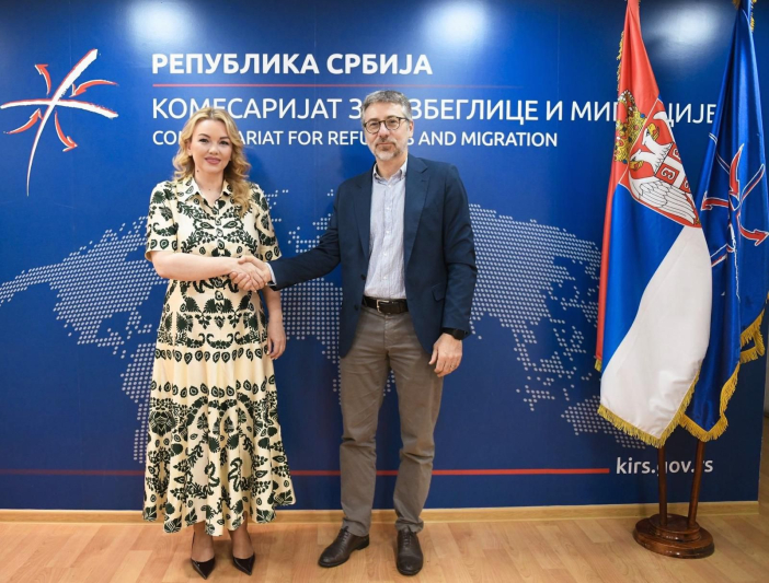 Комесарка Наташа Станисављевић са Мауром ди Веролијем, шефом одељења за сарадњу у Делегацији ЕУ у Србији: наставак подршке у унапређењу система прихвата и азила