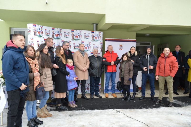 У Ариљу свечано уручени кључеви од 8 станова избегличким породицама из Босне и Херцеговине и  Републике Хрватске