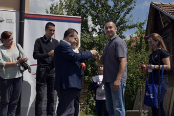 The 2000th RHP beneficiary in the Republic of Serbia received keys to his new home