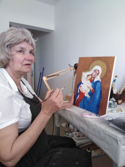 Marina iz Odese nakon dugog puta  ponovo slika