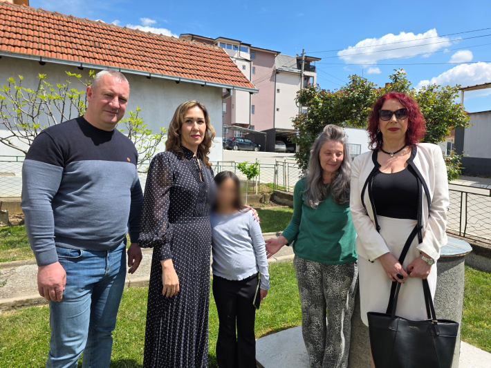 Подршка породицама избеглица, интерно расељених лица и повратника по реадмисији у Прокупљу – уручено 112 пакета хране и 102 огрева