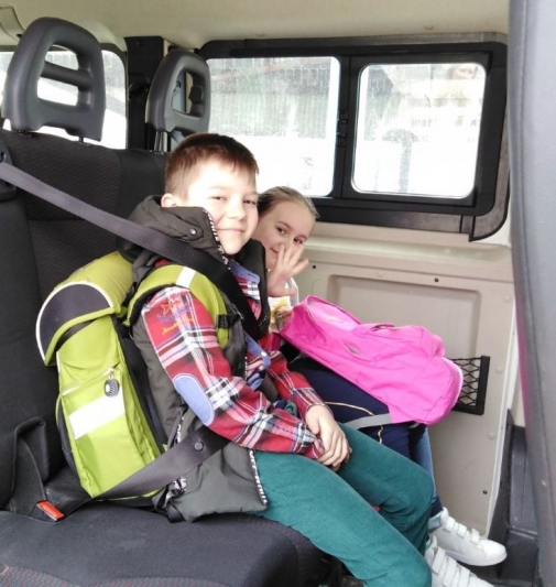 Mališani iz Ukrajine smešteni u CA Vranje krenuli u školu