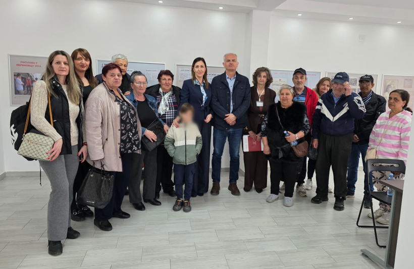 Уручени пакети хране за 98 породица избеглица, интерно расељених лица и повратника по основу Споразума о реадмисији